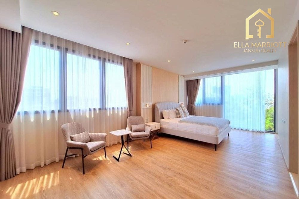 2-Bedroom Condo near BTS Bearing & Patana - 129sqm Fully Furnished 7