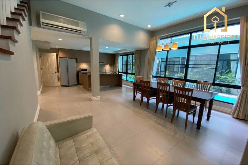 Rent 130K | 350sqm 4BR Townhouse | Pet-Friendly | Sukhumvit 38 2