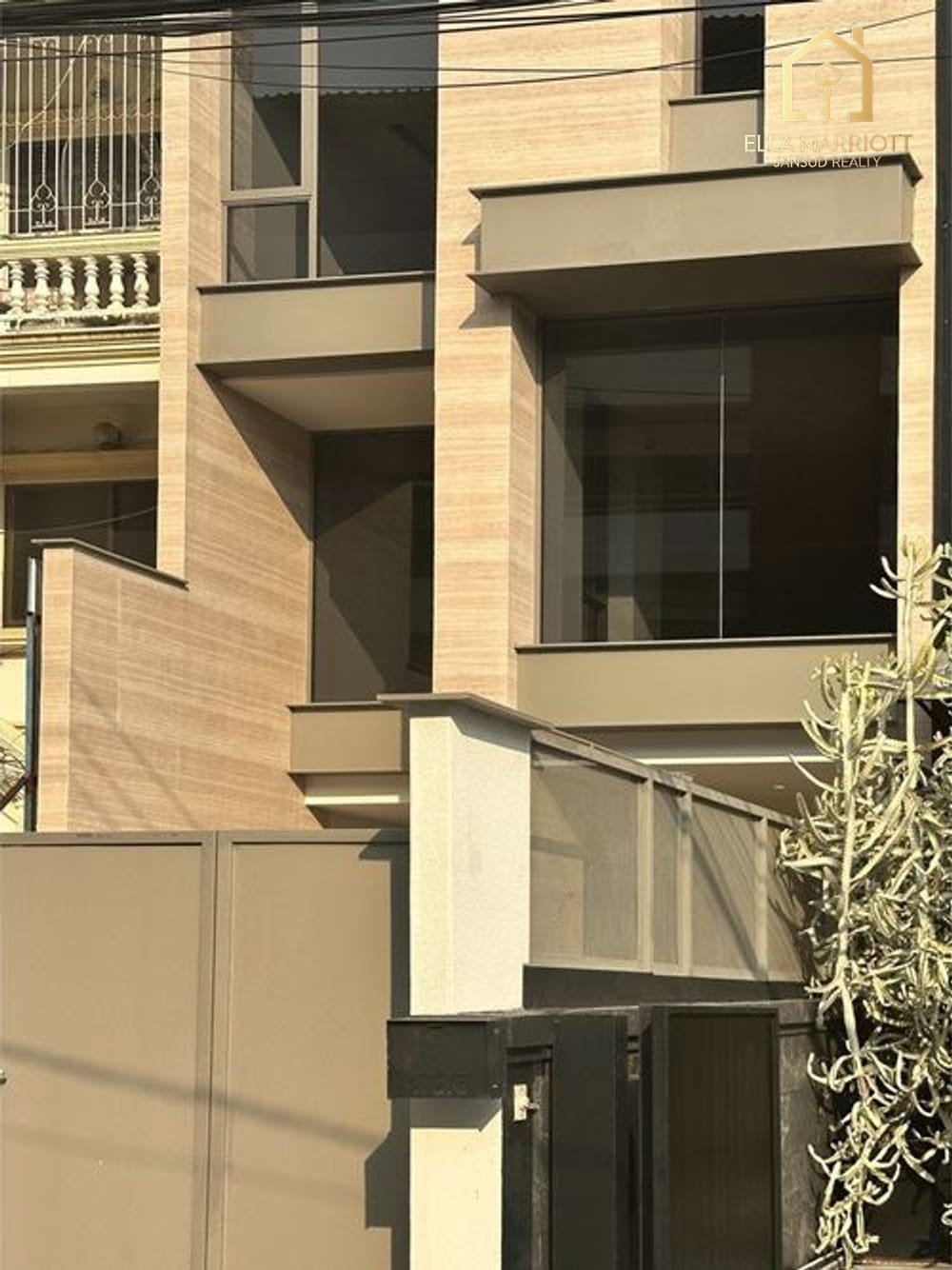 5-Bedroom Townhouse for Sale at Smart Home Office near Ekkamai 5