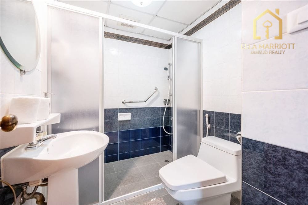 Tierfreundliche 2-Zimmer-Eigentumswohnung in Thonglor 13