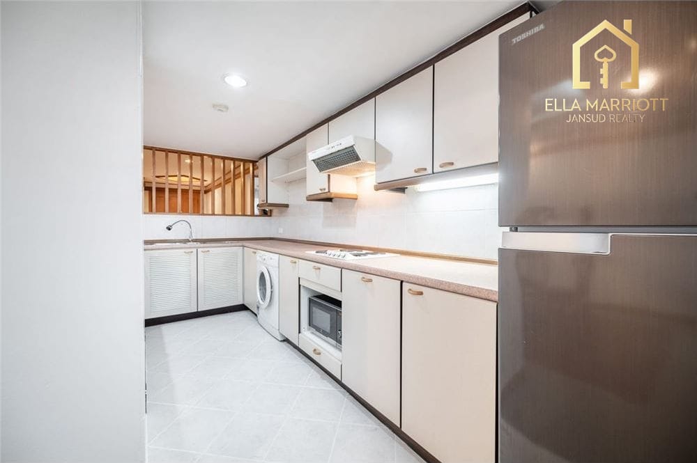 Tierfreundliche 2-Zimmer-Eigentumswohnung in Thonglor 5