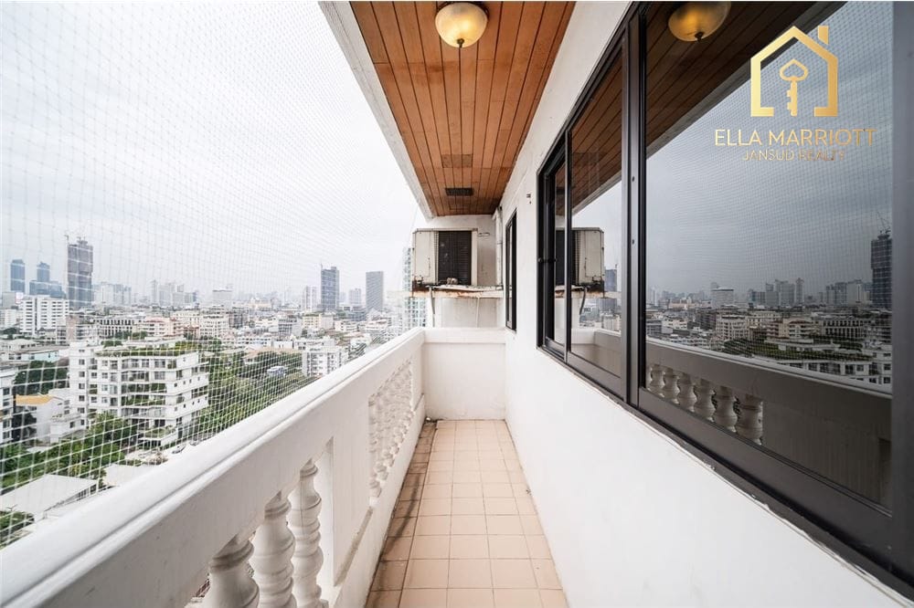 Tierfreundliche 2-Zimmer-Eigentumswohnung in Thonglor 8