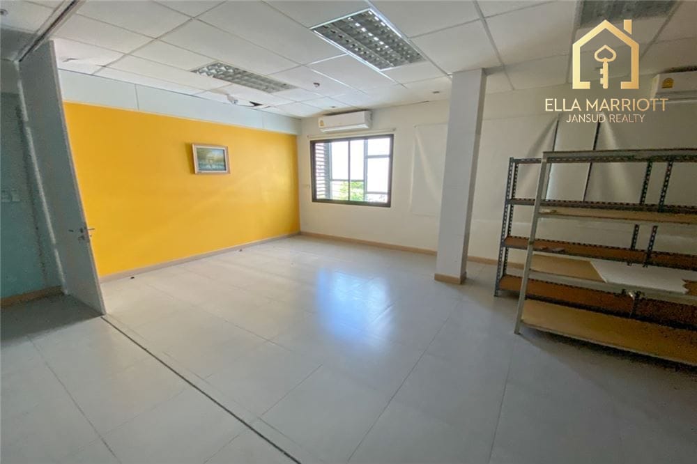Rent 150K | 240sqm Home Office | Asoke-Sukhumvit | Co. Register OK 10