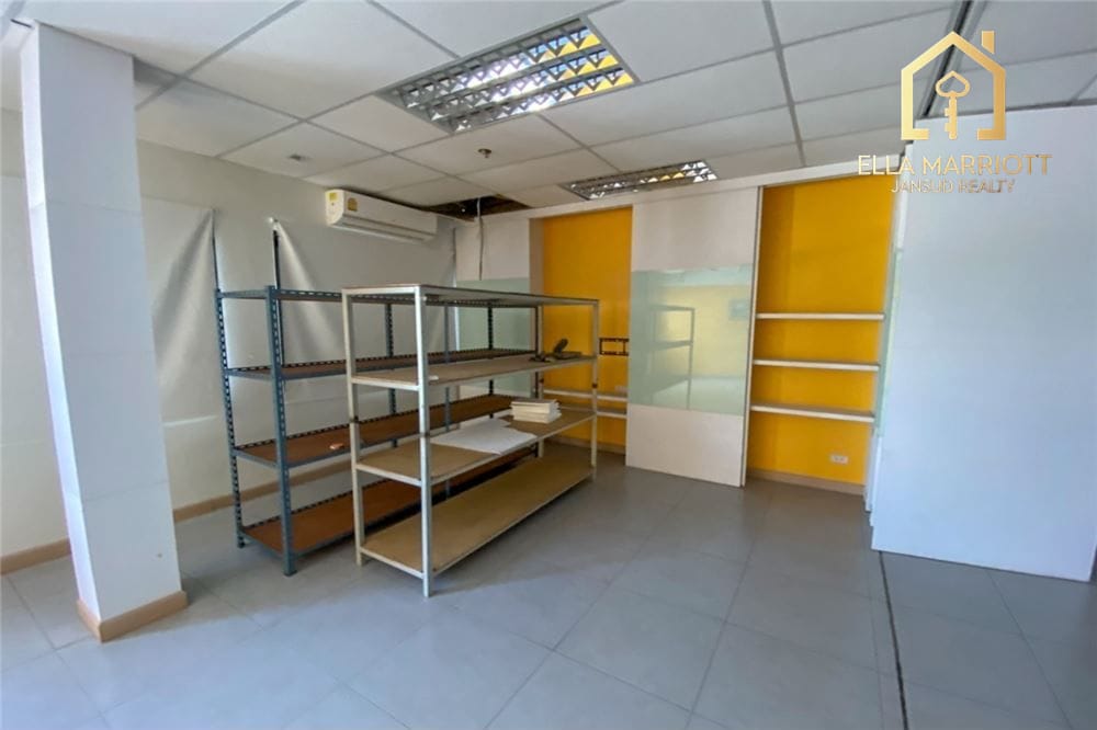 Rent 150K | 240sqm Home Office | Asoke-Sukhumvit | Co. Register OK 11