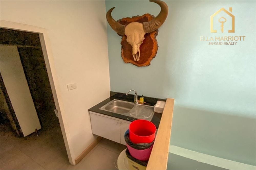 Rent 150K | 240sqm Home Office | Asoke-Sukhumvit | Co. Register OK 13