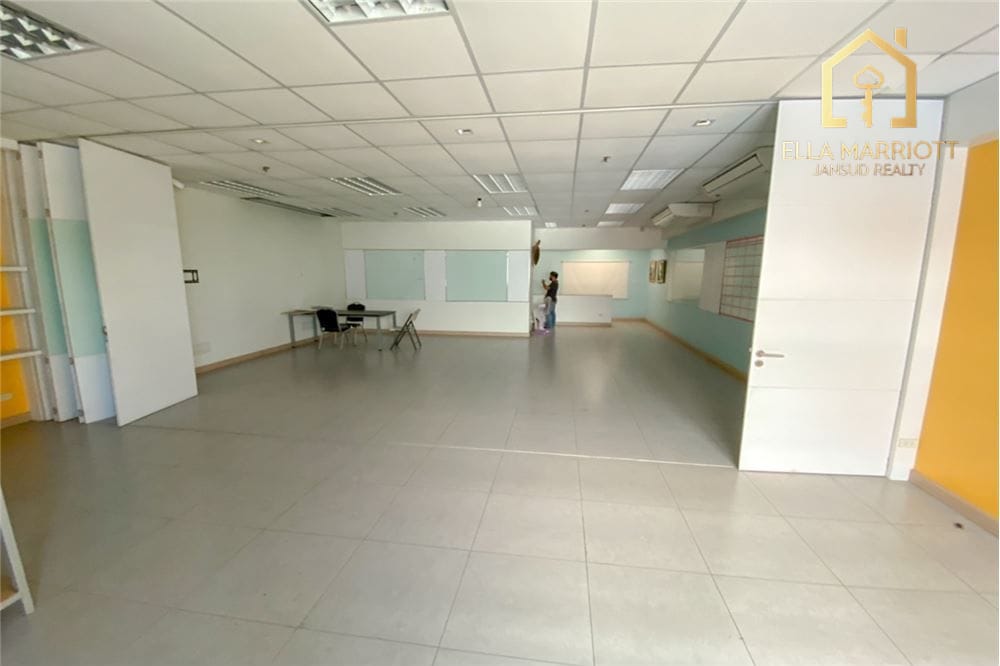 Rent 150K | 240sqm Home Office | Asoke-Sukhumvit | Co. Register OK 14