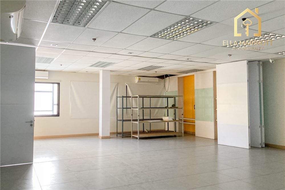 Rent 150K | 240sqm Home Office | Asoke-Sukhumvit | Co. Register OK 9