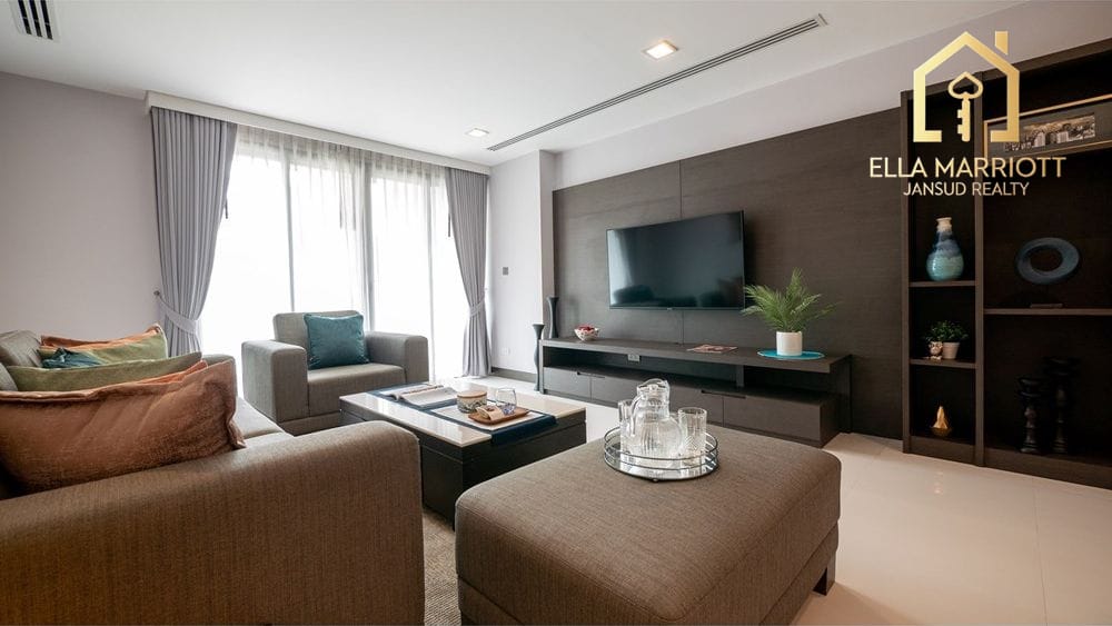 2-Bedroom Condo at Rent 78K in Sukhumvit 19 — 450m to BTS Asoke 4