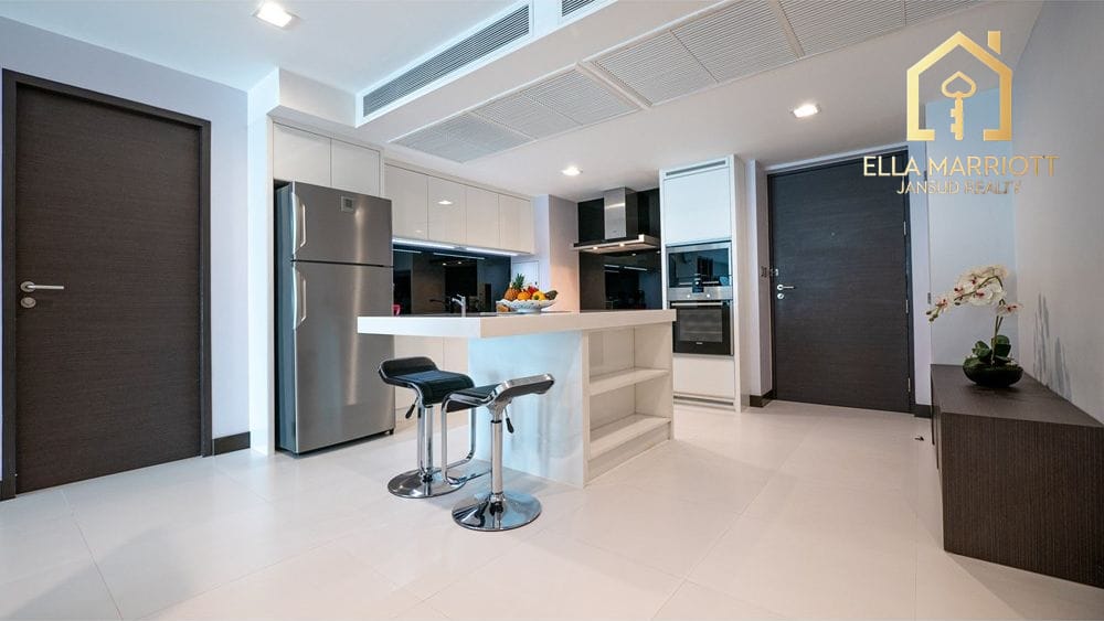 2-Bedroom Condo at Rent 78K in Sukhumvit 19 — 450m to BTS Asoke 5