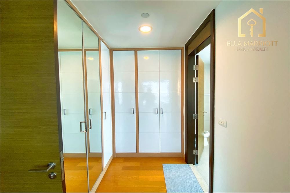 Pet-Friendly 3-Bedroom Condo for Rent in Sukhumvit 55 14