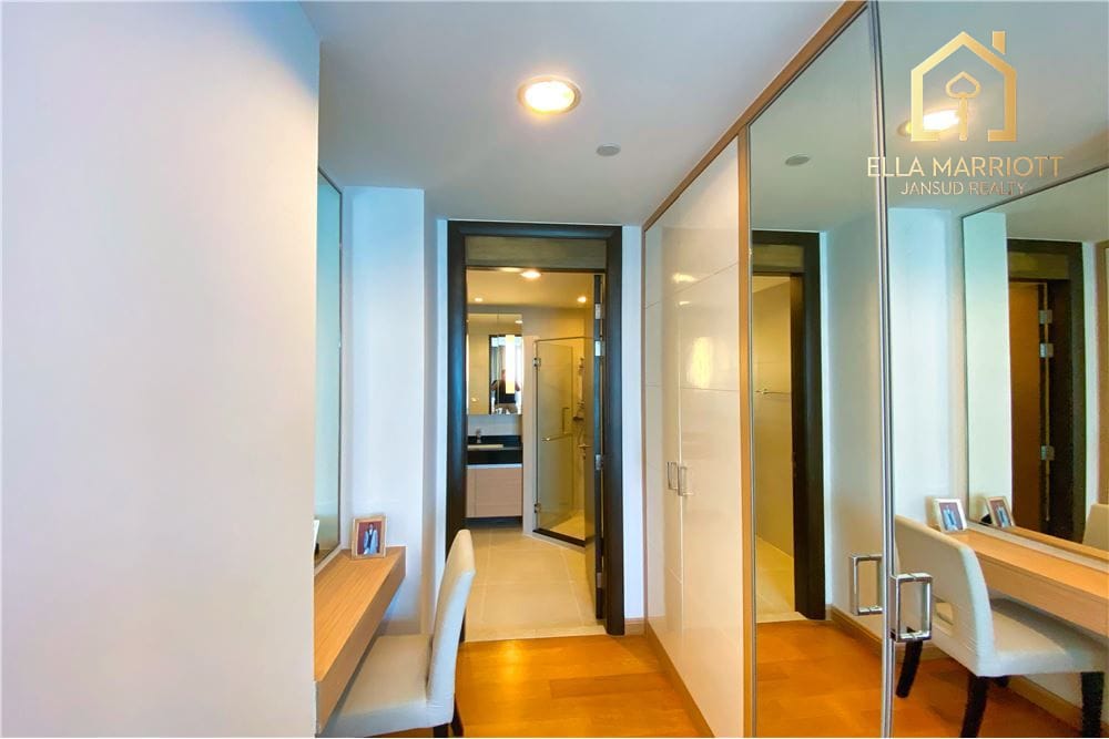 Pet-Friendly 3-Bedroom Condo for Rent in Sukhumvit 55 18