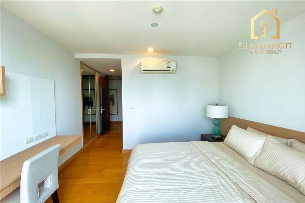 Pet-Friendly 3-Bedroom Condo for Rent in Sukhumvit 55 21