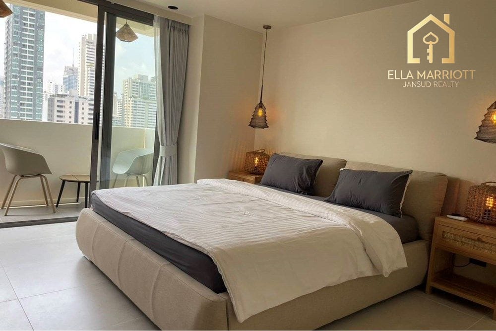 3-Bedroom Condo at D.S. Tower 2 Sukhumvit 39 11