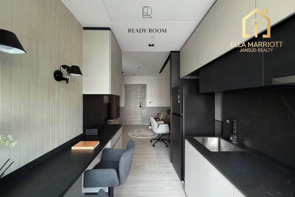 Moderne Eigentumswohnung zum Verkauf im The Room Sukhumvit 38, Top-Lage in Bangkok. 12