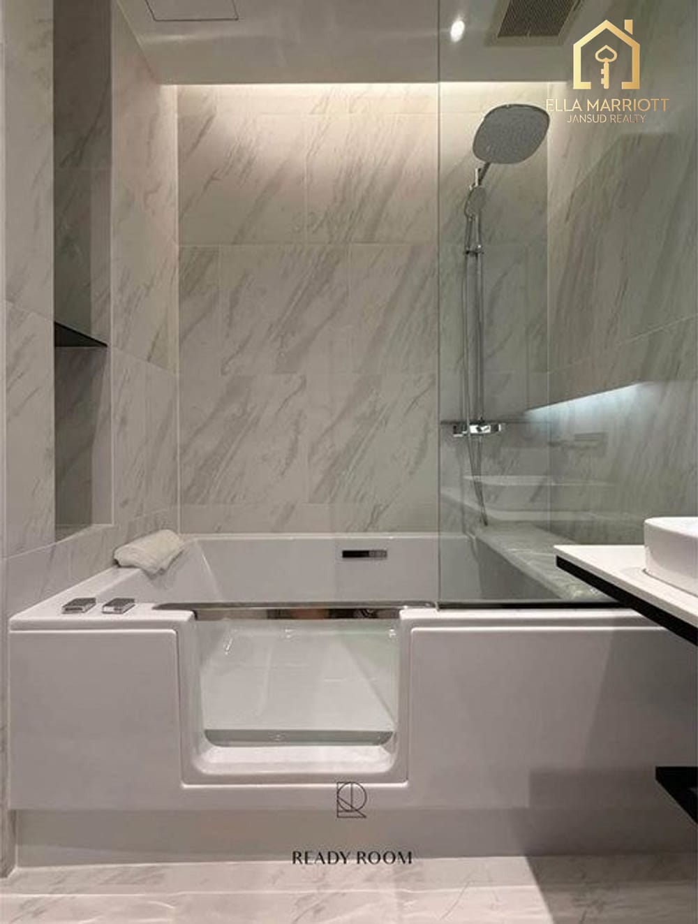 Moderne Eigentumswohnung zum Verkauf im The Room Sukhumvit 38, Top-Lage in Bangkok. 22