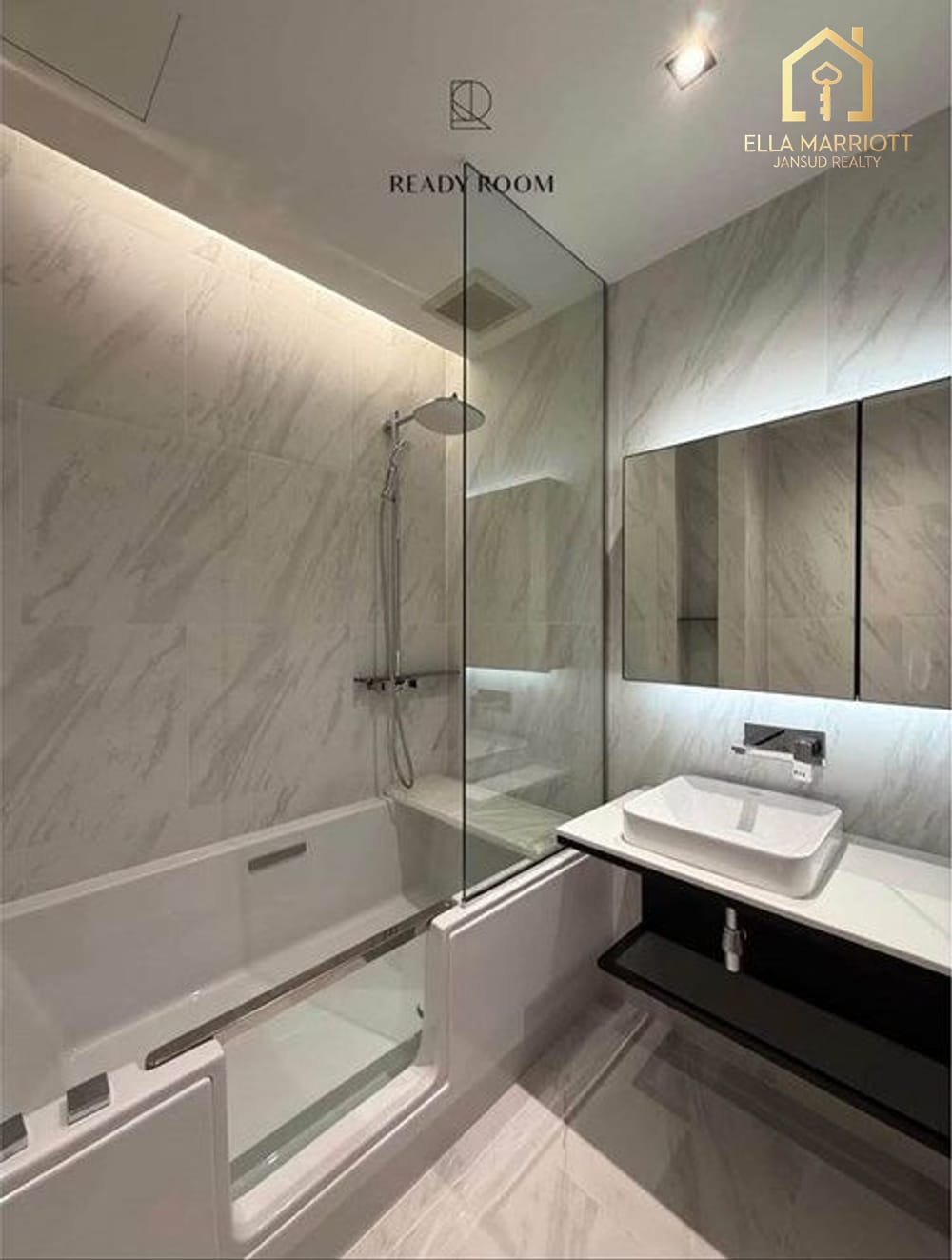 Moderne Eigentumswohnung zum Verkauf im The Room Sukhumvit 38, Top-Lage in Bangkok. 23