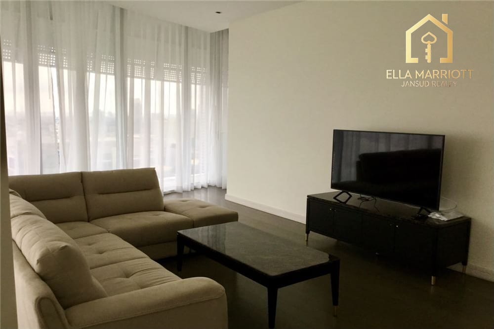Luxuriöse 2-Zimmer-Wohnung mit Stadtblick zur Miete im Magnolias Ratchadamri – 5 Gehminuten zur BTS Ratchadamri. 3