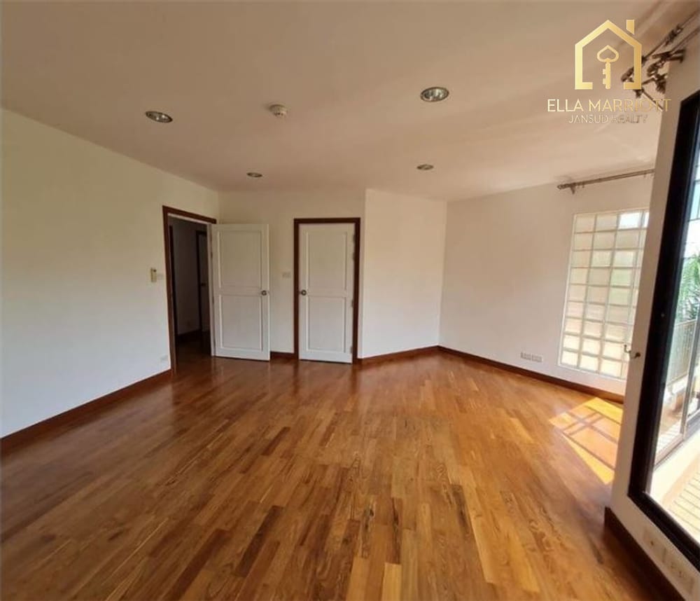 3-Zimmer-Wohnung zu vermieten für 85.000 | 230 m² | Sathorn Soi 1 | Katzenfreundlich mit Holzböden 11