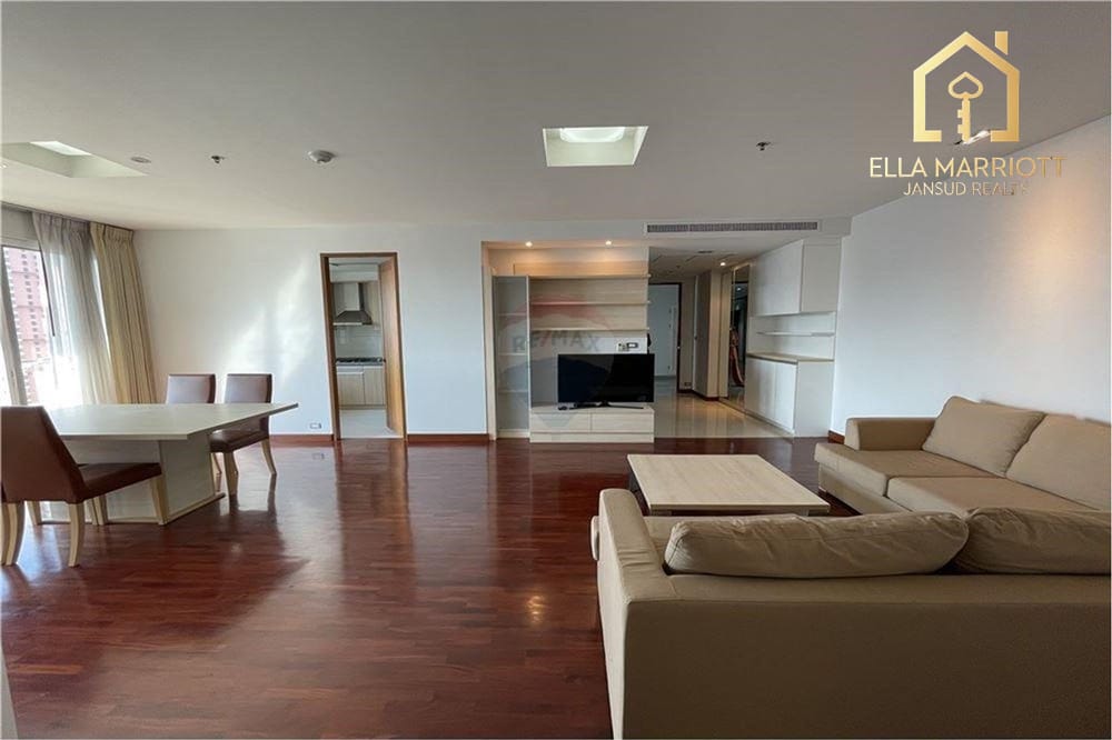 Rent 73K | 160sqm 2BR | High Floor | Cat-Friendly  | Sukhumvit 24 2