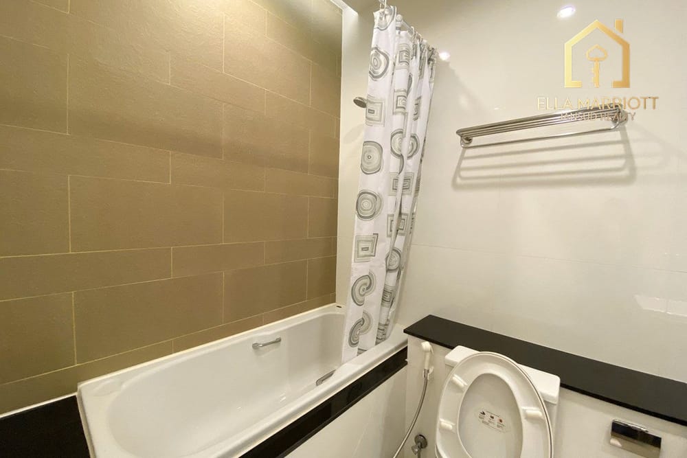 Rent 100K | Grand Langsuan | 144sqm 31st Fl. | 2BR + Study | Chidlom 10