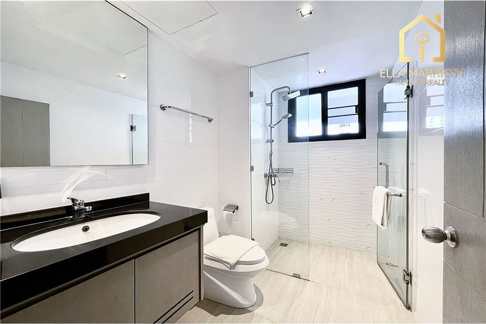 Großzügige 3-Zimmer-Familien-Eigentumswohnung zur Miete | 240 m² | Haustierfreundlich | $100.000 14