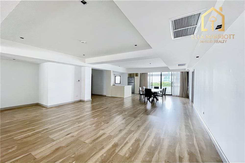 Großzügige 3-Zimmer-Familien-Eigentumswohnung zur Miete | 240 m² | Haustierfreundlich | $100.000 5