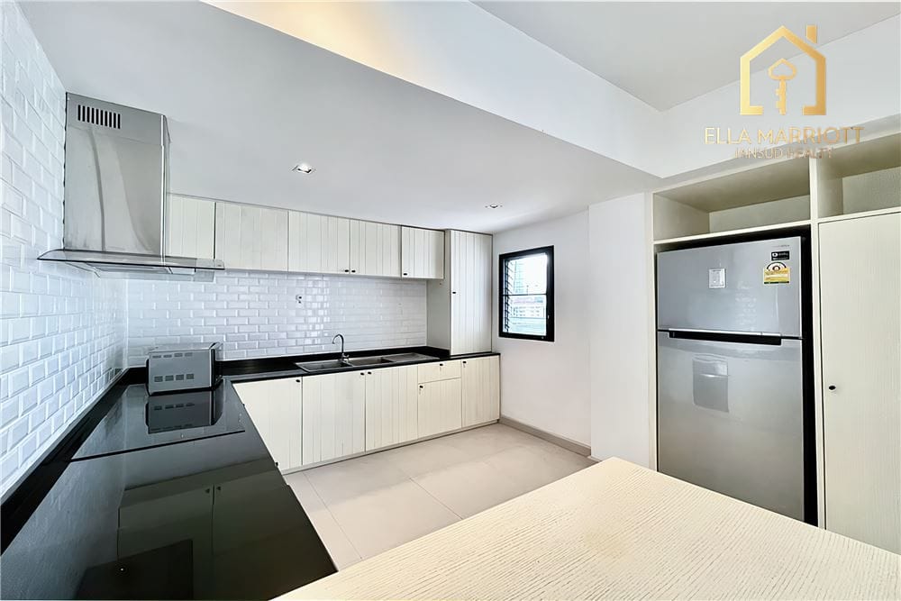 Großzügige 3-Zimmer-Familien-Eigentumswohnung zur Miete | 240 m² | Haustierfreundlich | $100.000 6
