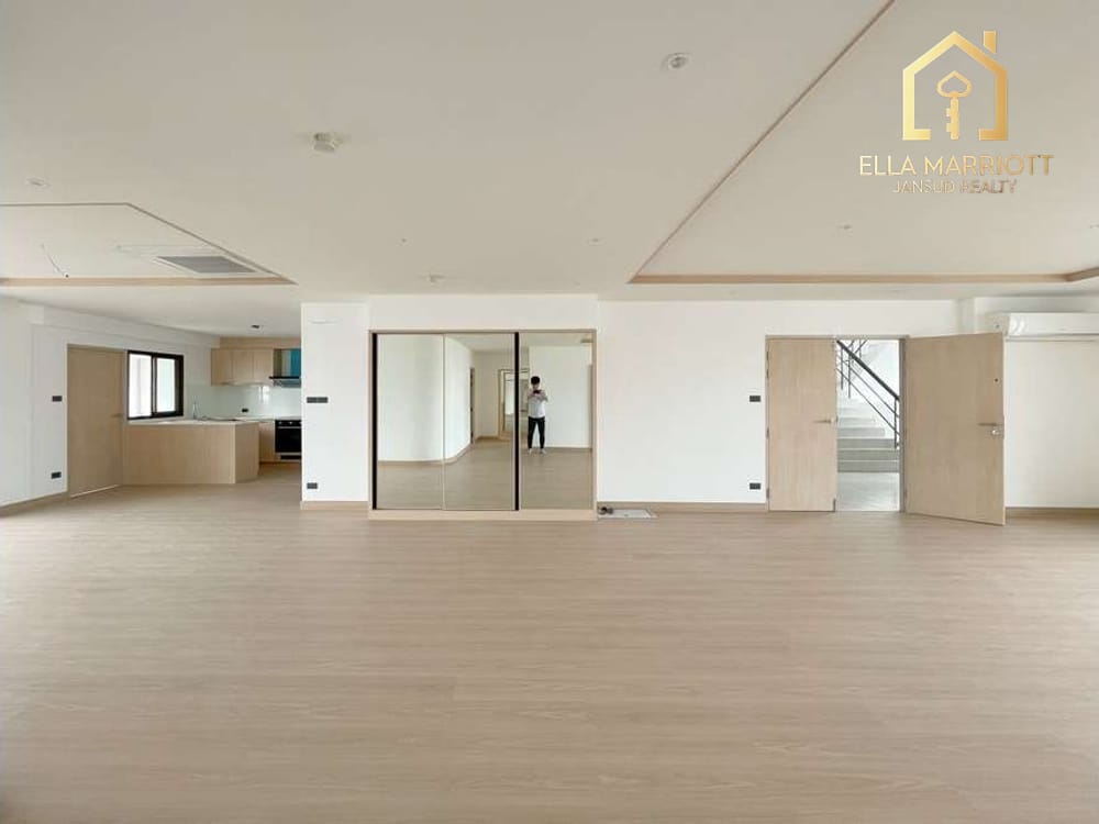 Newly Renovated 4BR Condo in Thong Lo - 260sqm with Dishwasher for Rent at 95K 14