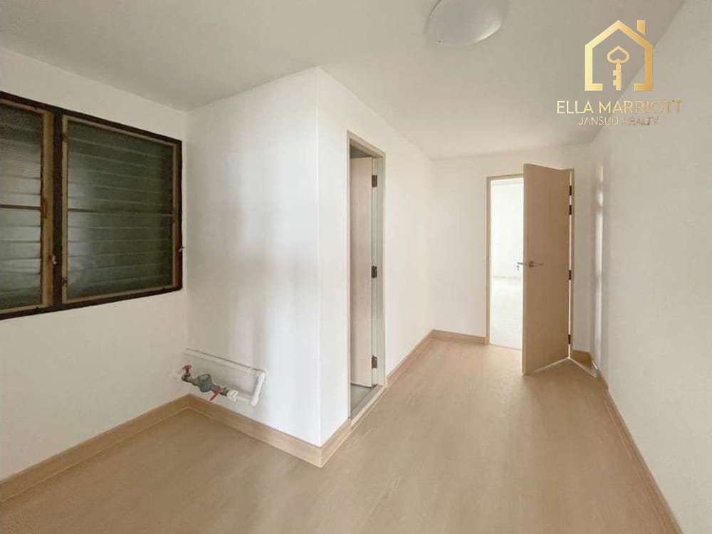 Newly Renovated 4BR Condo in Thong Lo - 260sqm with Dishwasher for Rent at 95K 16