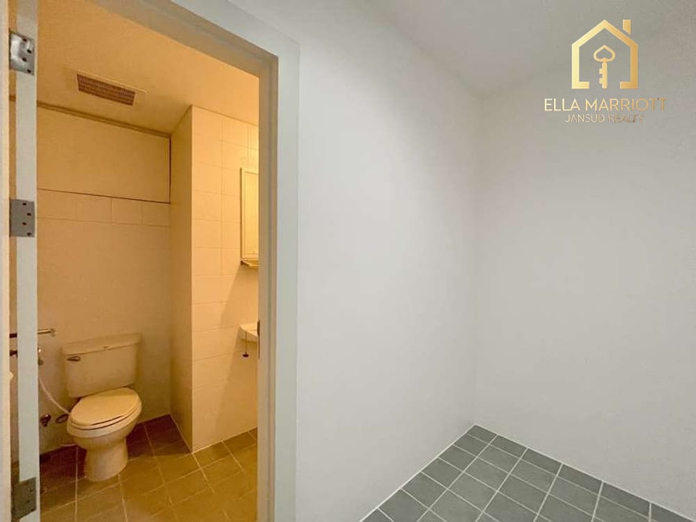 Newly Renovated 3BR Condo for Rent in Ekkamai - 240sqm, Pet-Friendly, 120K 7