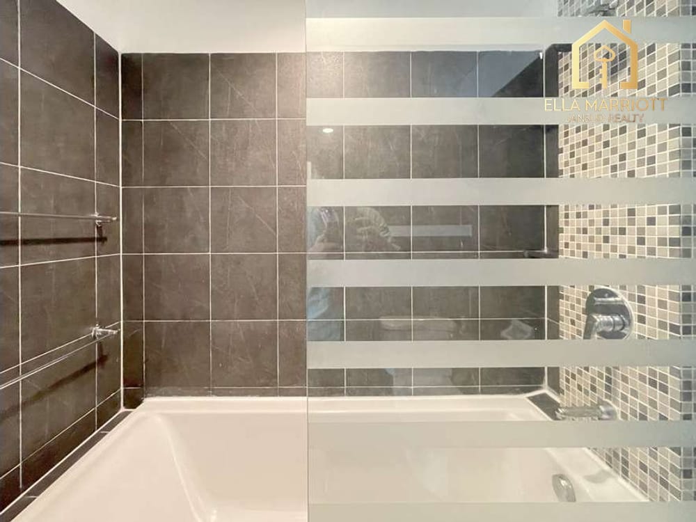 Spacious 4BR Condo for Rent in Ekkamai | 280sqm with Huge Balcony | Pet-Friendly 14