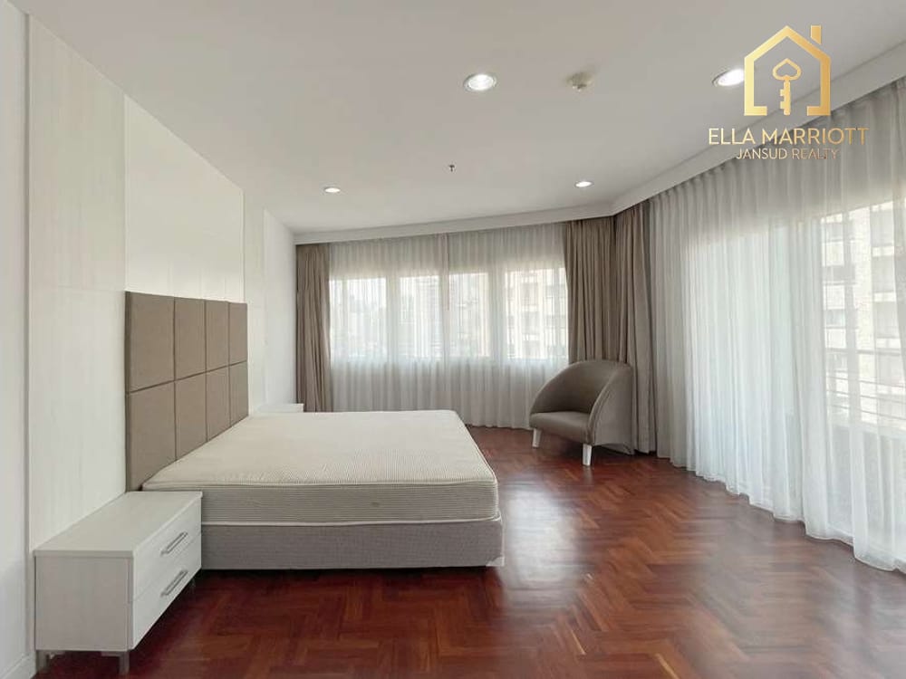 Renovierte 250 m² 3-Schlafzimmer Eigentumswohnung im Phrom Phong CBD zu vermieten, 110K – Haustierfreundlich 2