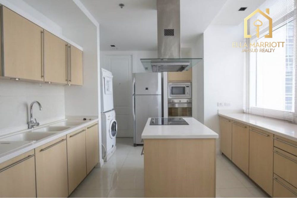 3BR Condo for Rent at Athenee Residence | 189sqm | 4 Min Walk to BTS Ploenchit | 135K 5