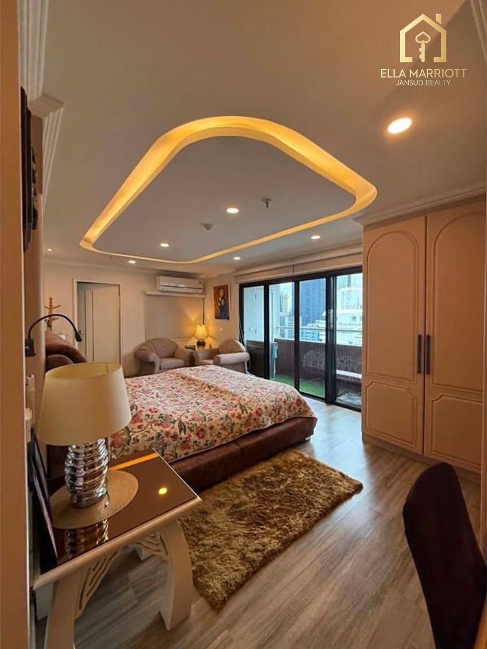 [The Prasanmit Grand Residence] 13