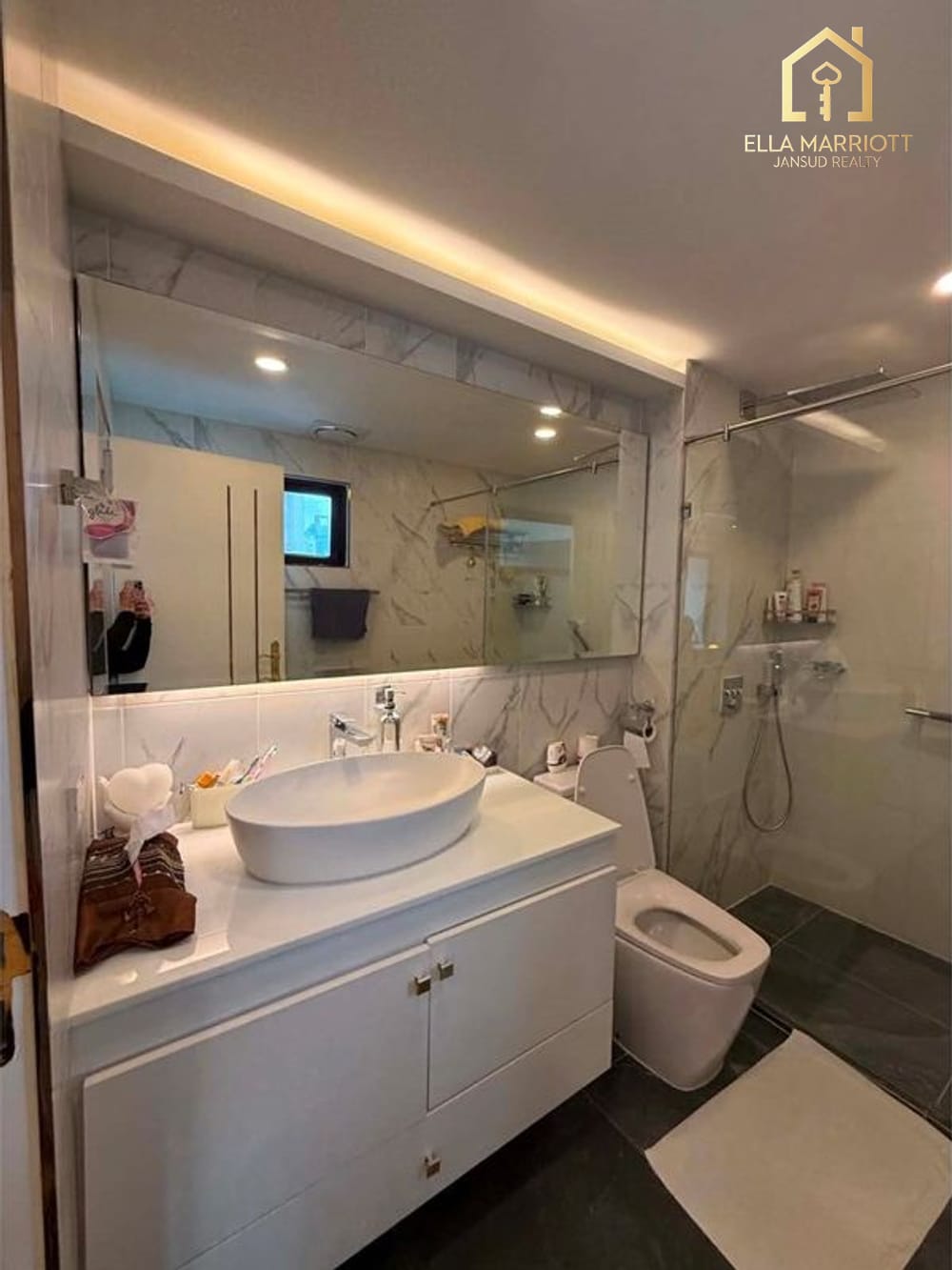 [The Prasanmit Grand Residence] 25