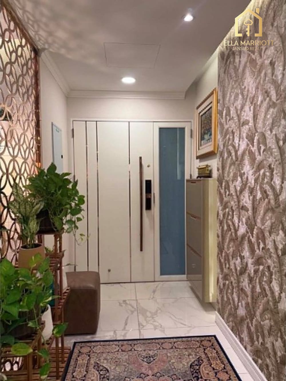 [The Prasanmit Grand Residence] 27