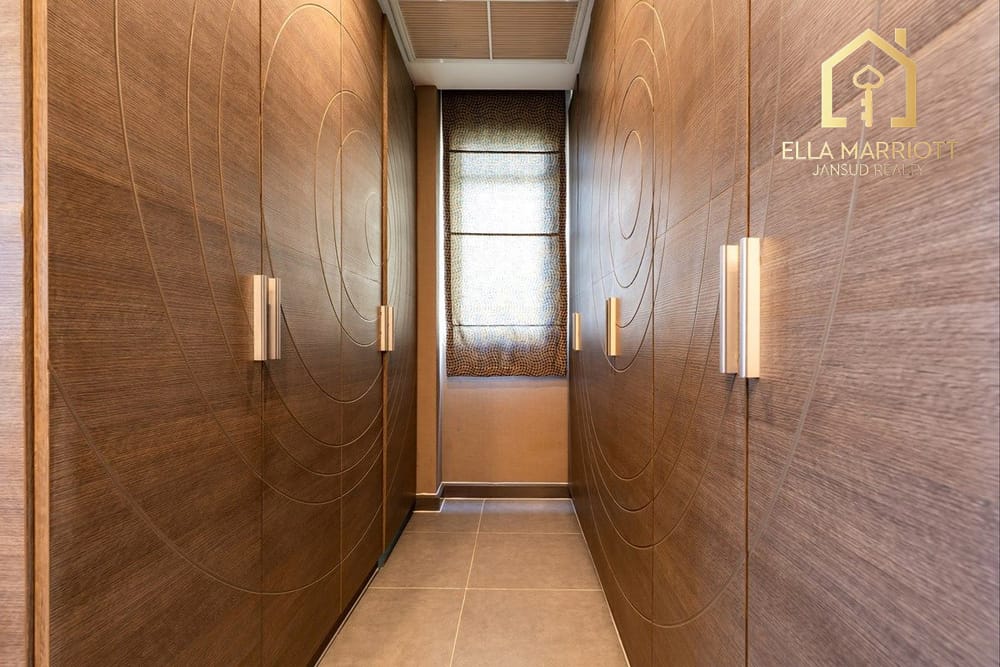 Luxuriöses 700m² Triplex-Penthouse zur Miete – 350.000, Privatpool, 4 SZ + Büro. 15