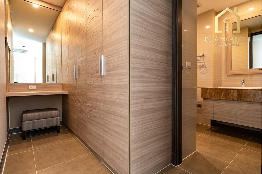 Luxuriöses 700m² Triplex-Penthouse zur Miete – 350.000, Privatpool, 4 SZ + Büro. 21