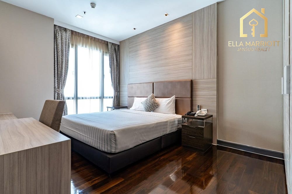 Luxuriöses 700m² Triplex-Penthouse zur Miete – 350.000, Privatpool, 4 SZ + Büro. 22