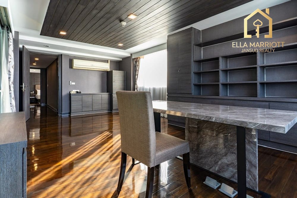 Luxuriöses 700m² Triplex-Penthouse zur Miete – 350.000, Privatpool, 4 SZ + Büro. 28