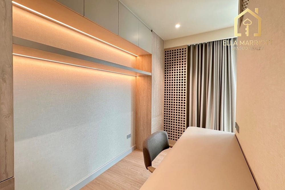 4 Bedroom Apartment for Rent in Sukhumvit 20 - Pet Friendly Service Apartment 8
