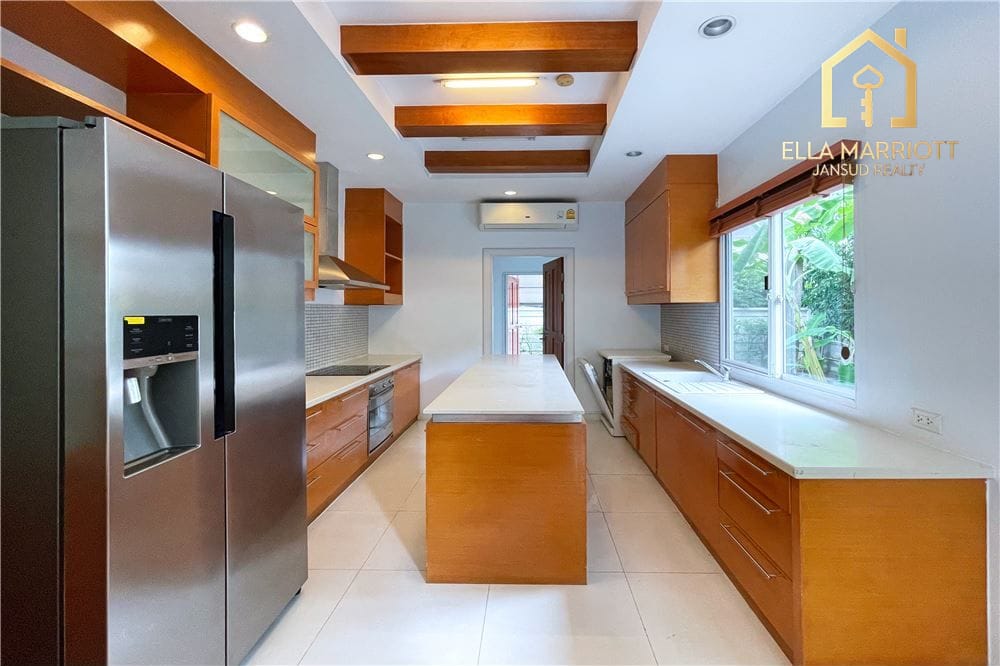 250.000 Miete - 400 m² Villa mit privatem Pool in Sukhumvit 36 | Tierfreundliches Einfamilienhaus 11