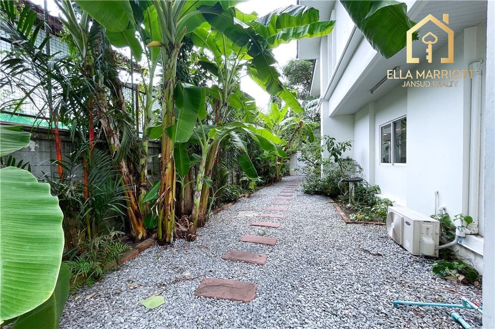 250.000 Miete - 400 m² Villa mit privatem Pool in Sukhumvit 36 | Tierfreundliches Einfamilienhaus 14