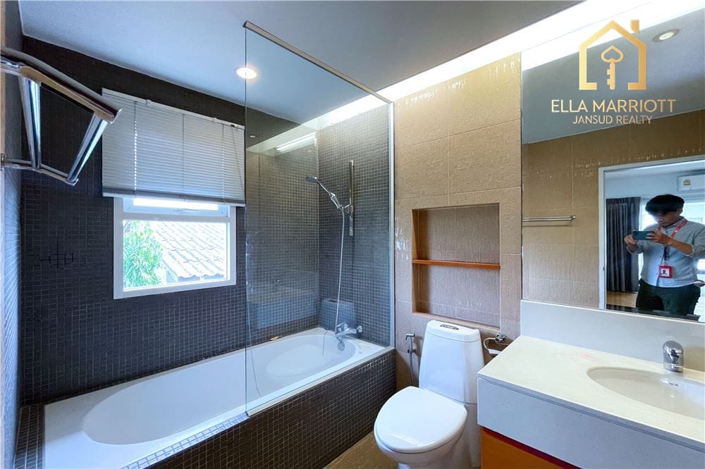 250.000 Miete - 400 m² Villa mit privatem Pool in Sukhumvit 36 | Tierfreundliches Einfamilienhaus 17