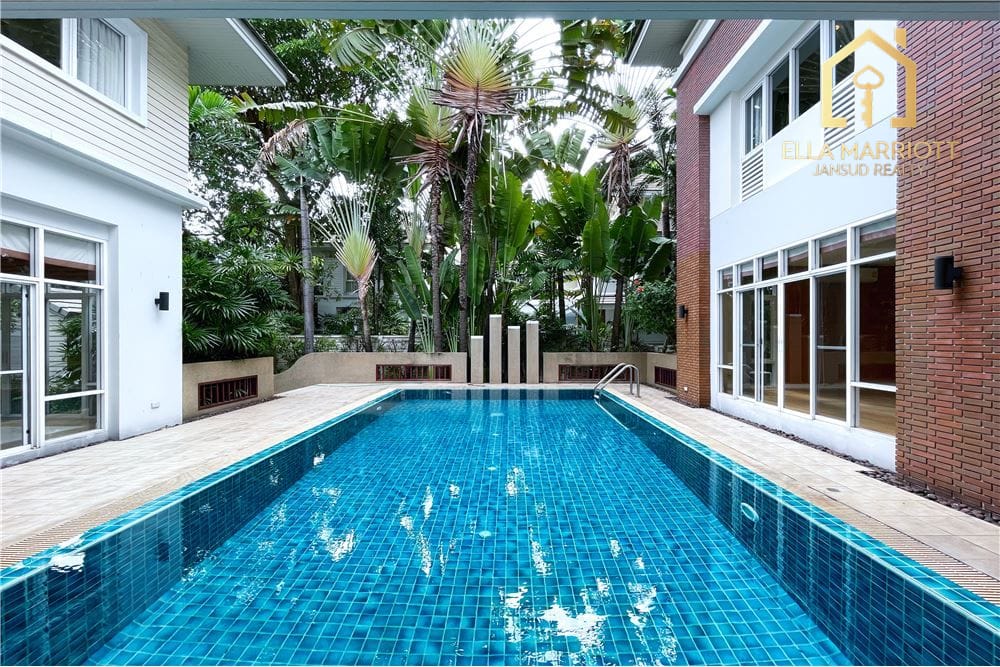 250.000 Miete - 400 m² Villa mit privatem Pool in Sukhumvit 36 | Tierfreundliches Einfamilienhaus 2
