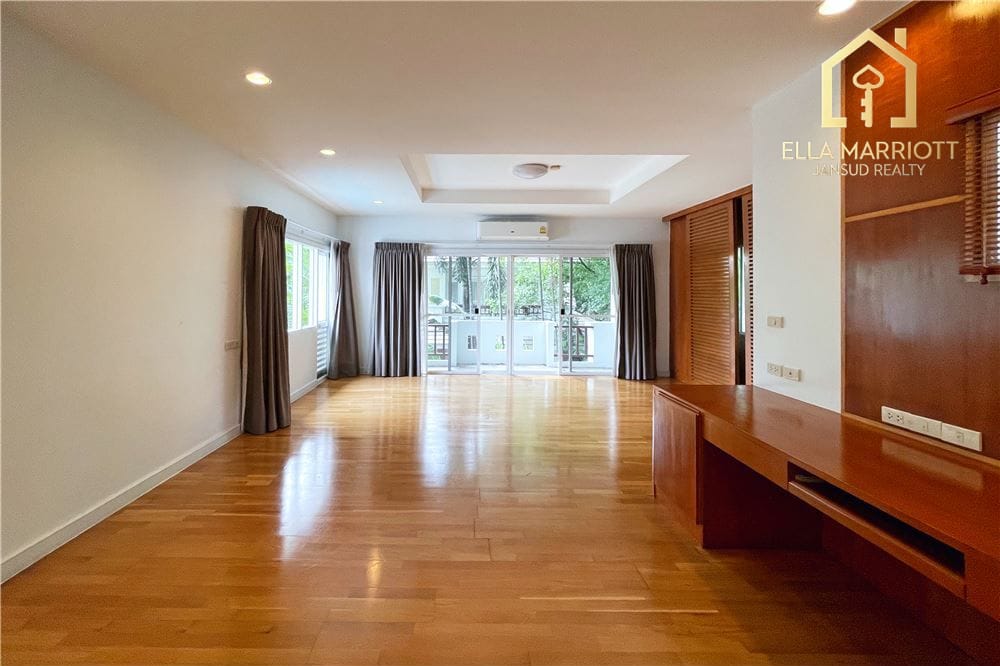 250.000 Miete - 400 m² Villa mit privatem Pool in Sukhumvit 36 | Tierfreundliches Einfamilienhaus 25