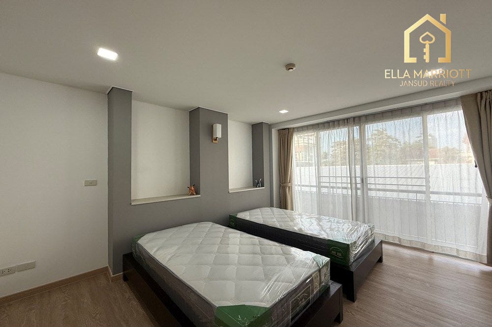 Spacious Pets-Friendly Condo in Thonglor - Luxury Living Awaits 18