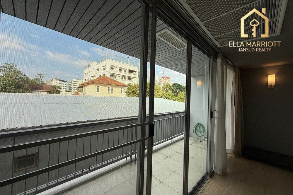 Spacious Pets-Friendly Condo in Thonglor - Luxury Living Awaits 22
