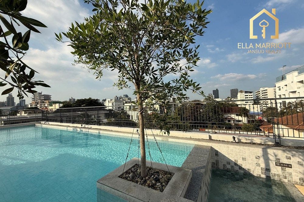 Spacious Pets-Friendly Condo in Thonglor - Luxury Living Awaits 26