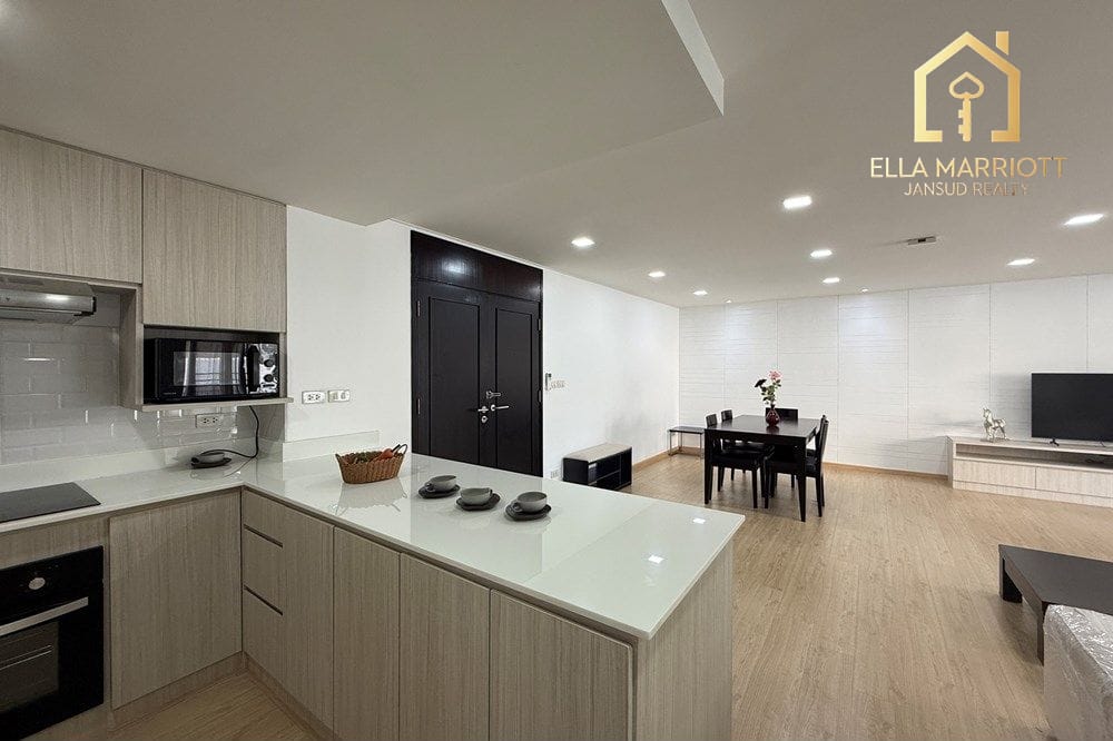 Spacious Pets-Friendly Condo in Thonglor - Luxury Living Awaits 5